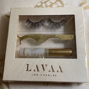 Lavaa Beauty Flirty Lash Set (3D Mink) kit new